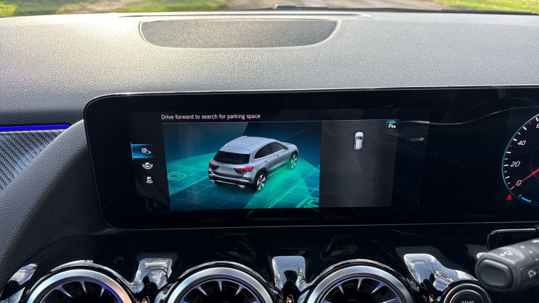 Mercedes-Benz GLA 180 AMG Line Premium 5dr Auto Petrol Hatchback